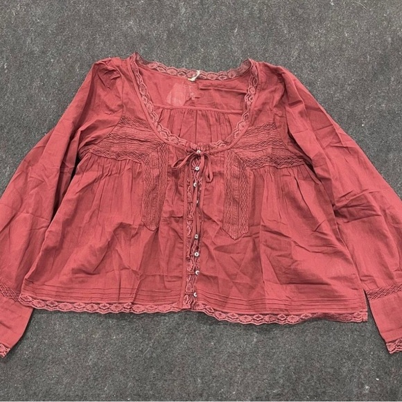 Free People Forevermore Evermore Long Sleeve Lace Boho Top Size XL Burgundy - Picture 1 of 2